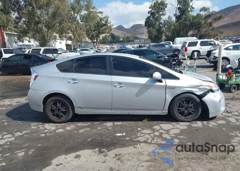 2012 Toyota Prius Two z USA, uszkodzony, nr VIN JTDKN3DU5C1511341